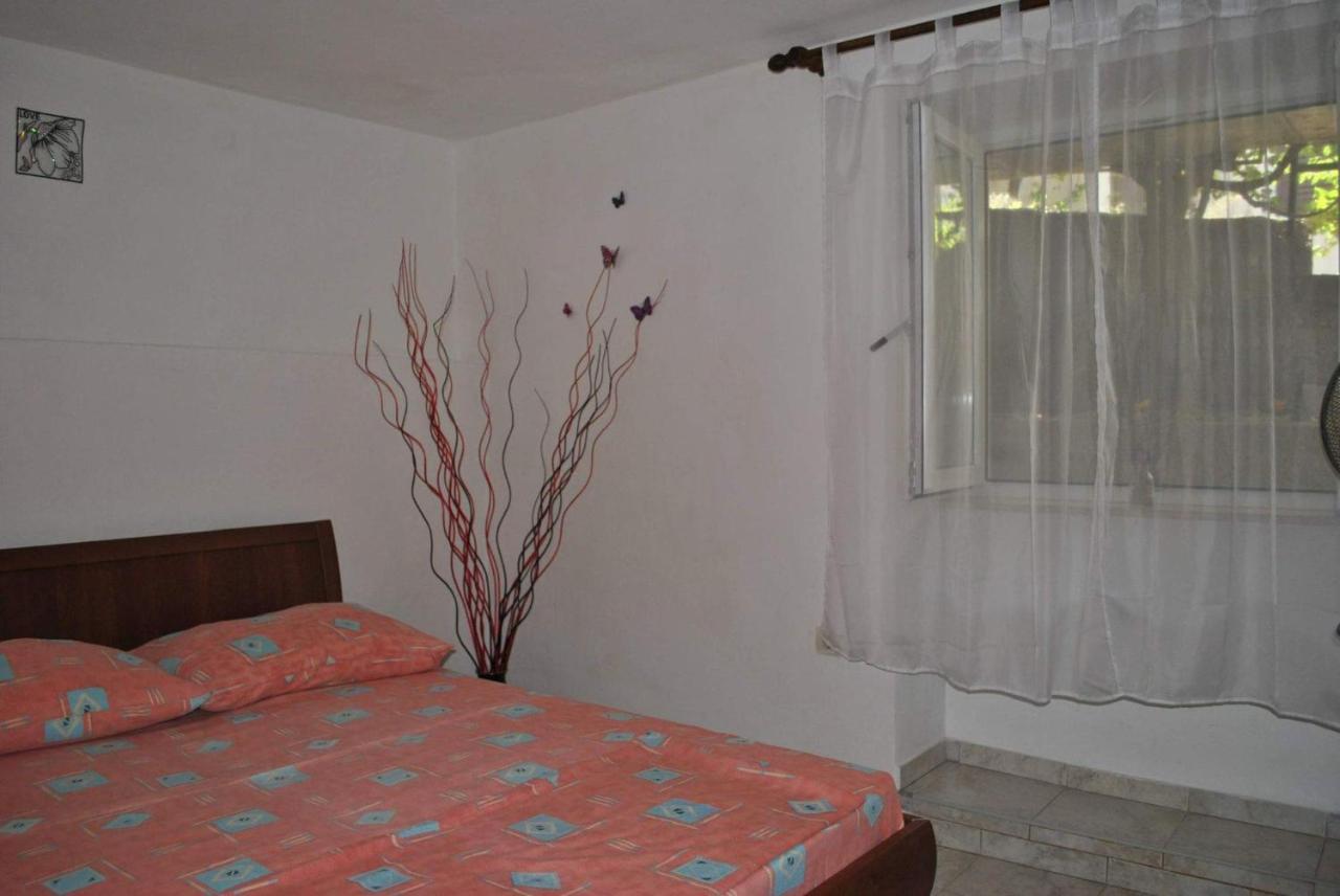 Apartmani Gradac Carnac Ngoại thất bức ảnh
