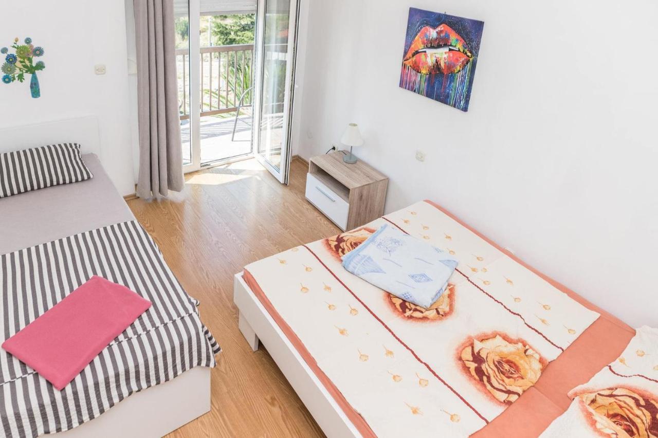 Apartmani Gradac Carnac Ngoại thất bức ảnh