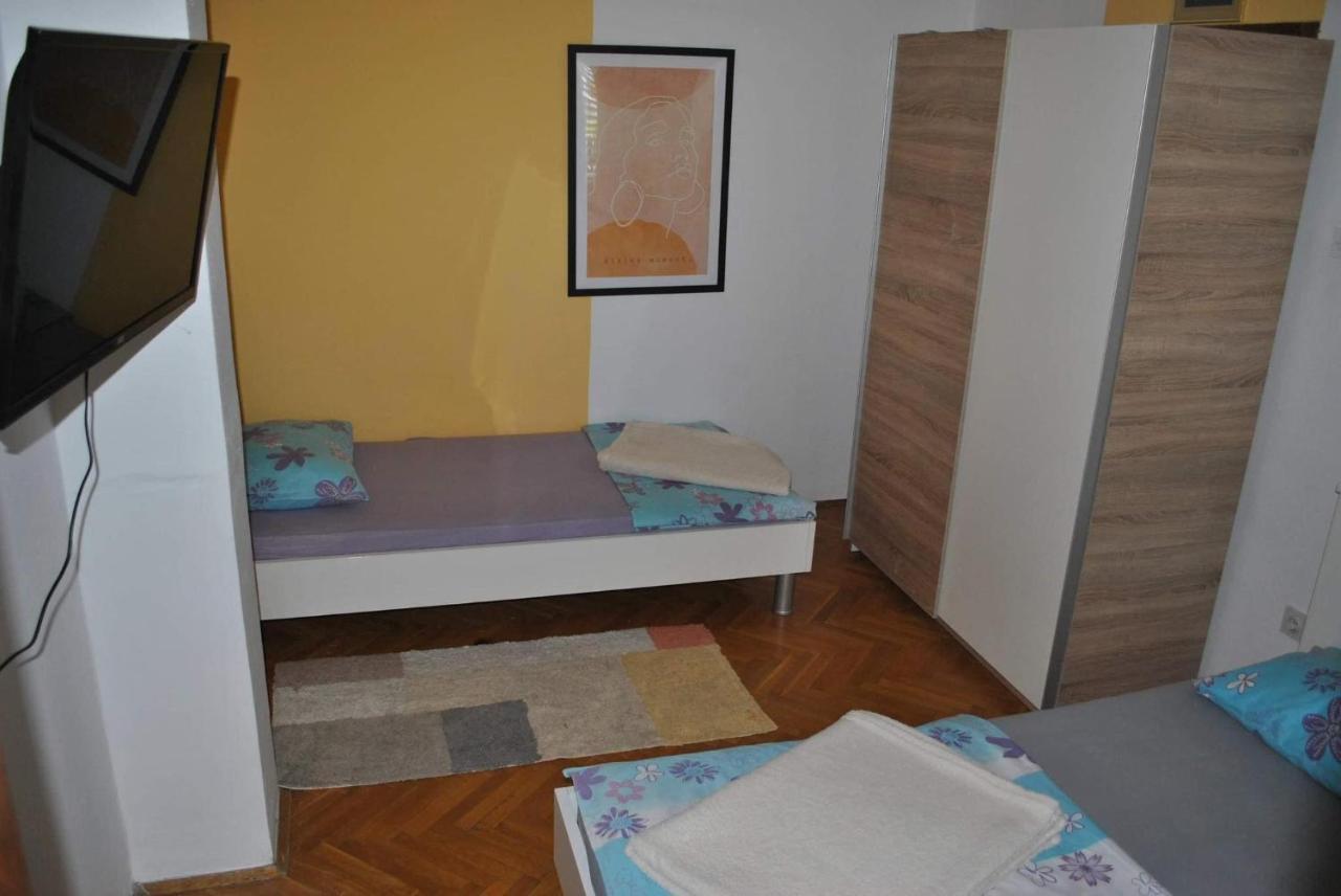 Apartmani Gradac Carnac Ngoại thất bức ảnh
