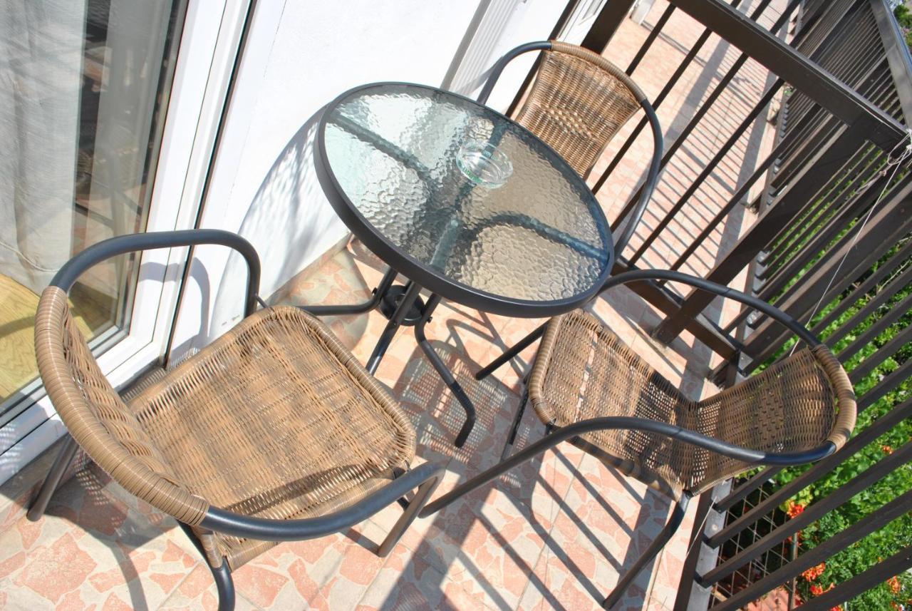 Apartmani Gradac Carnac Ngoại thất bức ảnh